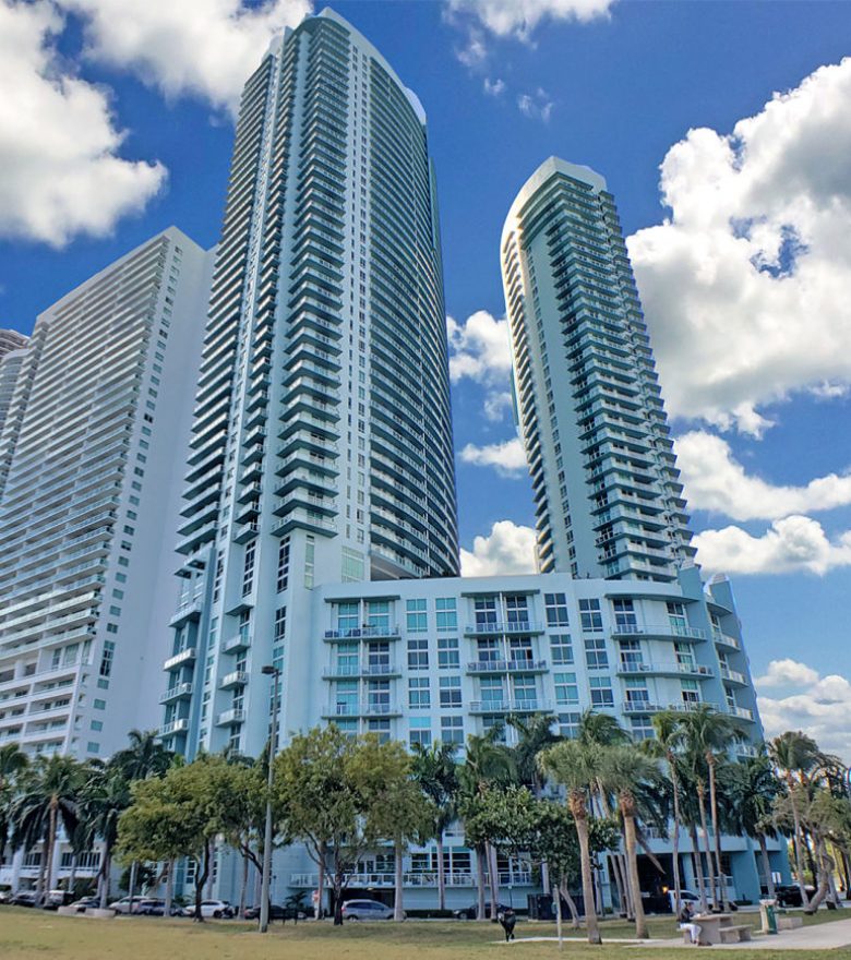 Quantum On The Bay - The Sliding Door Experts